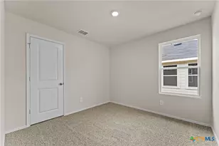 210 Langston Dr, Uhland, TX 78640 - Photo 12