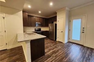 340 Untermaier Dr, New Braunfels, TX 78130 - Photo 4