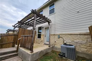 340 Untermaier Dr, New Braunfels, TX 78130 - Photo 22
