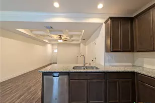340 Untermaier Dr, New Braunfels, TX 78130 - Photo 8