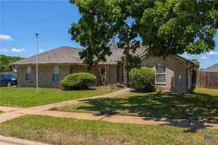 901 Northern Dancer Dr, Copperas Cove, TX 76522 - Photo 2