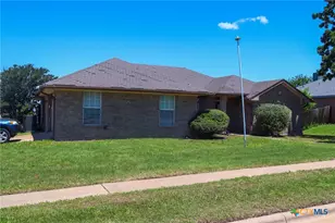 901 Northern Dancer Dr, Copperas Cove, TX 76522 - Photo 2