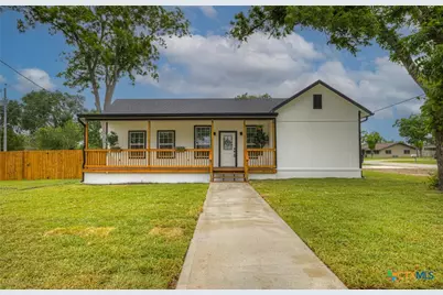 312 N Lavernia, Marion, TX 78124 - Photo 1