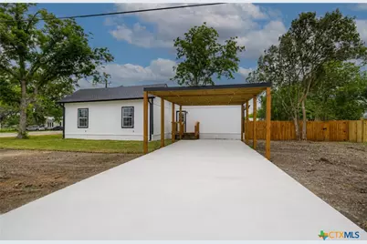 312 N Lavernia, Marion, TX 78124 - Photo 30