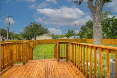 312 N Lavernia, Marion, TX 78124 - Photo 24