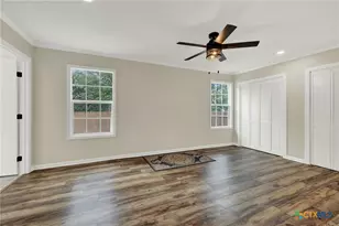 312 N Lavernia, Marion, TX 78124 - Photo 16