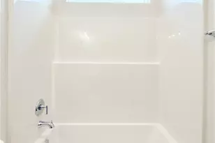 303 Cobble Stone Ct, Victoria, TX 77904 - Photo 6