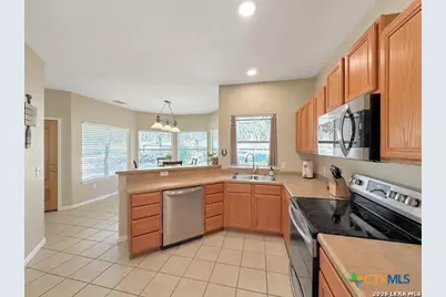 1660 Westview Court Court, Canyon Lake, TX 78133 - Photo 10