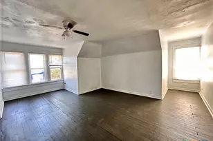 1010 Academy St, San Marcos, TX 78666 - Photo 14