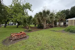 701 East 10th, Cameron, TX 76520 - Photo 18