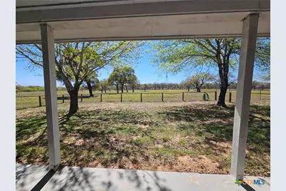 4821 Fm 467, Seguin, TX 78155 - Photo 12
