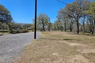 4821 FM467, Seguin, TX 78155 - Photo 8