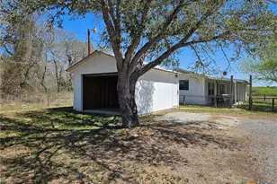4821 FM467, Seguin, TX 78155 - Photo 10