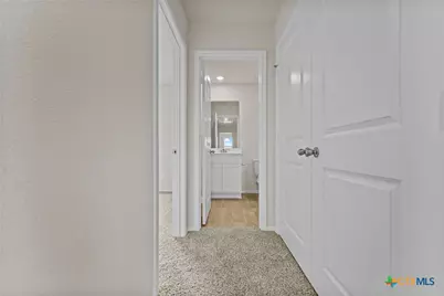 140 Langston Drive, Uhland, TX 78640 - Photo 20