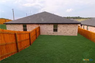 102 Lost Trl, Copperas Cove, TX 76522 - Photo 12