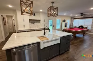 1806 North Harding, Cameron, TX 76520 - Photo 8