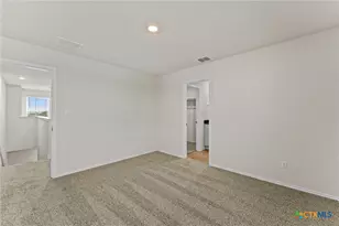 140 Kendall Ln, Uhland, TX 78656 - Photo 18