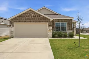 1949 Redstart, New Braunfels, TX 78130 - Photo 2