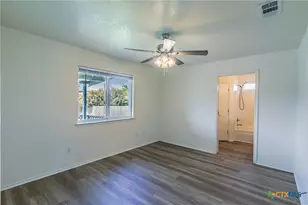 519 E Victory Ave, Temple, TX 76501 - Photo 12