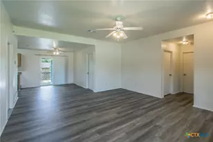 519 E Victory Ave, Temple, TX 76501 - Photo 6