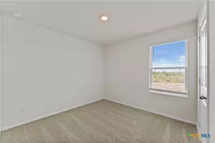 132 Kendall Ln, Uhland, TX 78656 - Photo 14