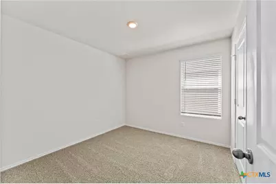 132 Kendall Lane, Uhland, TX 78656 - Photo 16