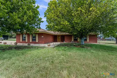 532 Whispering Oaks Drive, Copperas Cove, TX 76522 - Photo 2