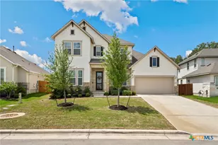 1733 Hidden Fox, New Braunfels, TX 78132 - Photo 4