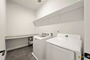 1733 Hidden Fox, New Braunfels, TX 78132 - Photo 30