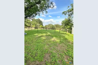 309 S Ridge, Hallettsville, TX 77964 - Photo 22