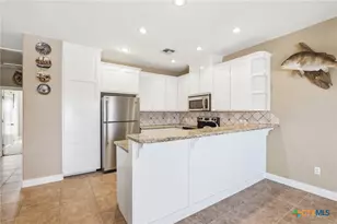 605 S 13th St, Port O'Connor, TX 77982 - Photo 28