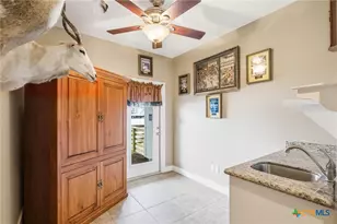 605 S 13th St, Port O'Connor, TX 77982 - Photo 14