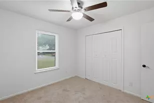 2221 Michigan St, New Braunfels, TX 78130 - Photo 18