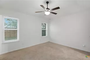 2221 Michigan St, New Braunfels, TX 78130 - Photo 10