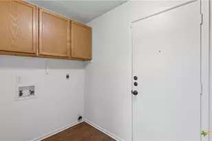 2221 Michigan St, New Braunfels, TX 78130 - Photo 22