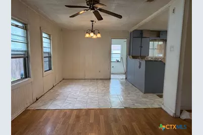 1017 S 47th Street, Temple, TX 76504 - Photo 8