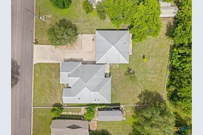 1703 Wofford Drive, Burnet, TX 78611 - Photo 32