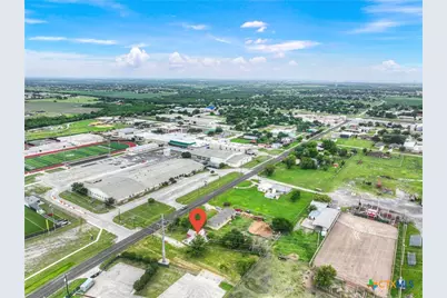 517 Center St, Marion, TX 78124 - Photo 14