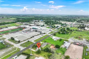 517 Center St, Marion, TX 78124 - Photo 14