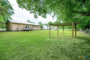 806 S 19th St, Copperas Cove, TX 76522 - Photo 14