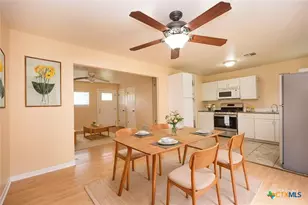 806 S 19th St, Copperas Cove, TX 76522 - Photo 4