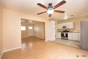806 S 19th St, Copperas Cove, TX 76522 - Photo 22