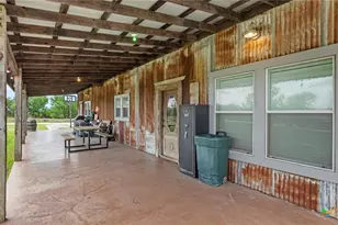 707 Creek Rd, Marion, TX 78124 - Photo 20
