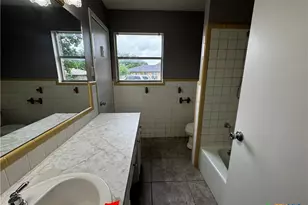 705 Kate St, Copperas Cove, TX 76522 - Photo 32