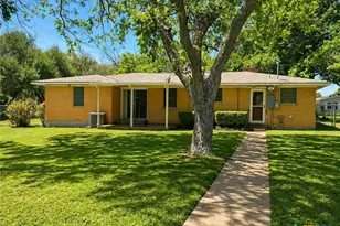 2305 Birdcreek Dr, Temple, TX 76502 - Photo 1