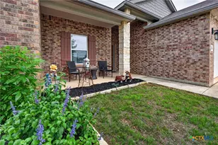 524 Long Leaf Dr, New Braunfels, TX 78130 - Photo 2