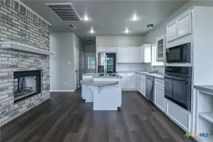 1810 Mesa Oaks Cir, Harker Heights, TX 76548 - Photo 12