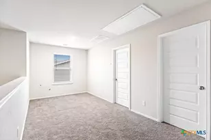 2432 Ayers Dr, Seguin, TX 78155 - Photo 14