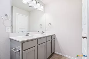 2432 Ayers Dr, Seguin, TX 78155 - Photo 20