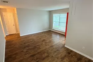208 Uhland Rd, San Marcos, TX 78666 - Photo 4